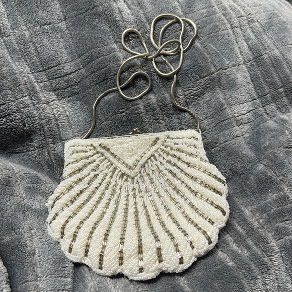 Handbags - Vintage white beaded evening clutch/ bag /purse